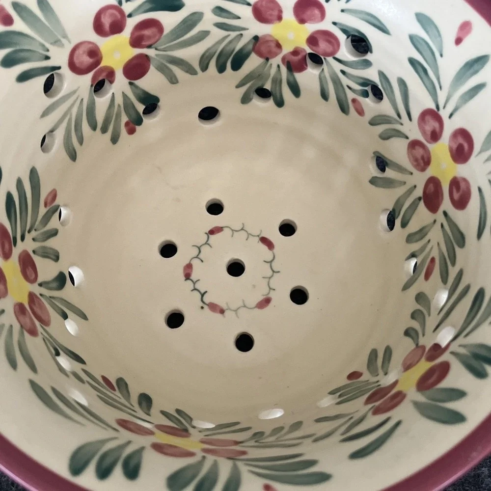 New Debco Pottery Folk Art Country Berry 8